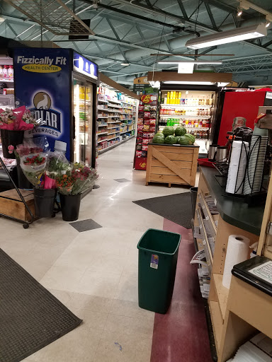 Supermarket «Mc Quade Supermarket», reviews and photos, 6 Clarke St, Jamestown, RI 02835, USA