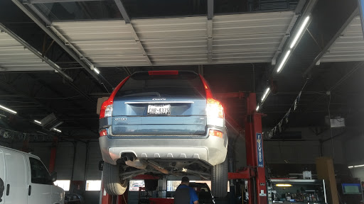 Auto Repair Shop «City Garage Auto Repair & Oil Change #6», reviews and photos, 4015 Frankford Rd, Dallas, TX 75287, USA