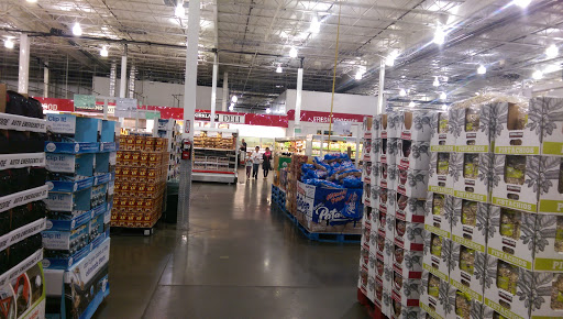 Warehouse store «Costco Wholesale», reviews and photos, 5901 Redwood Dr, Rohnert Park, CA 94928, USA