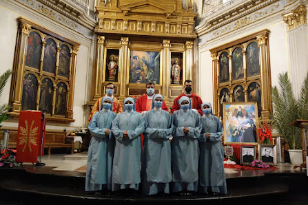 Hijas de la Sagrada Familia - Convento Belén de la Purísima Virgen María Carrer de Sant Antoni, 24, 46870 Ontinyent, Valencia, España