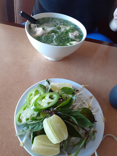 Pho Mai Mai Restaurant