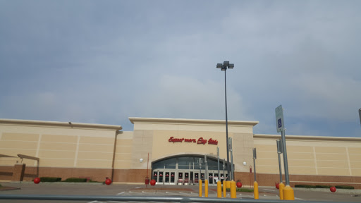Department Store «Target», reviews and photos, 739 N Hwy 67, Cedar Hill, TX 75104, USA