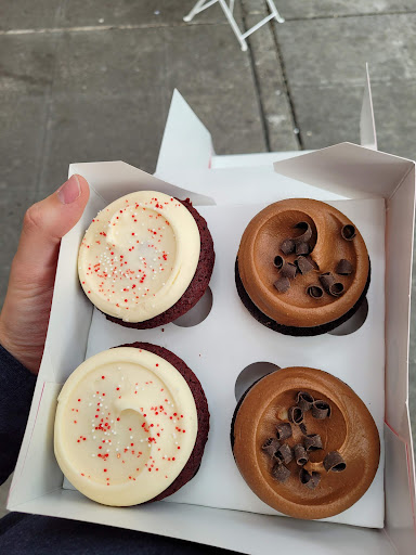 Cafe «Cupcake Royale», reviews and photos, 108 Pine St, Seattle, WA 98101, USA