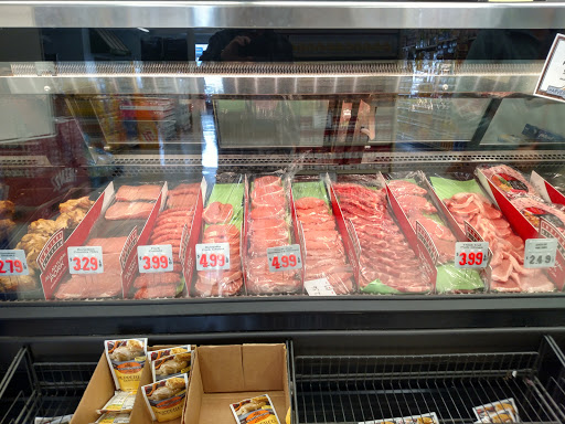 Grocery Store «Harvest Supermarket - Greensburg, Indiana», reviews and photos, 920 W 4th St, Greensburg, IN 47240, USA