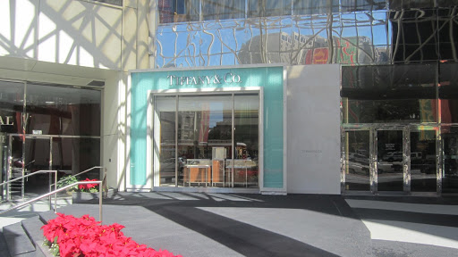 Tiffany & Co., 333 Canal St, New Orleans, LA 70130, USA, 