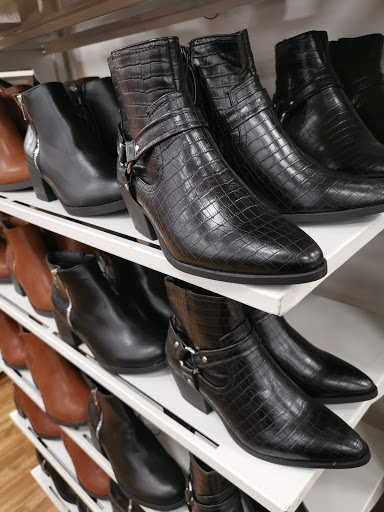 Stores to buy black cowboy boots Milton Keynes