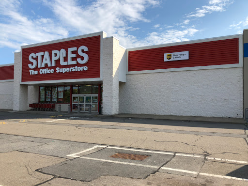 Office Supply Store «Staples», reviews and photos, 951 Viewmont Dr, Dickson City, PA 18519, USA