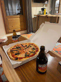Plats et boissons du Pizzeria Lili Pizza à Les Belleville - n°3
