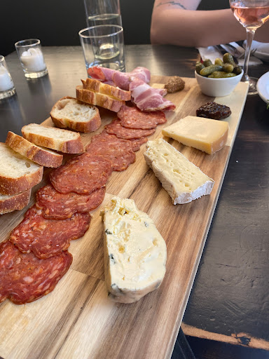 Wine Store «Division Wines», reviews and photos, 3564 SE Division St, Portland, OR 97202, USA