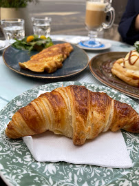 Croissant du Restaurant français Le Hameau à Paris - n°3