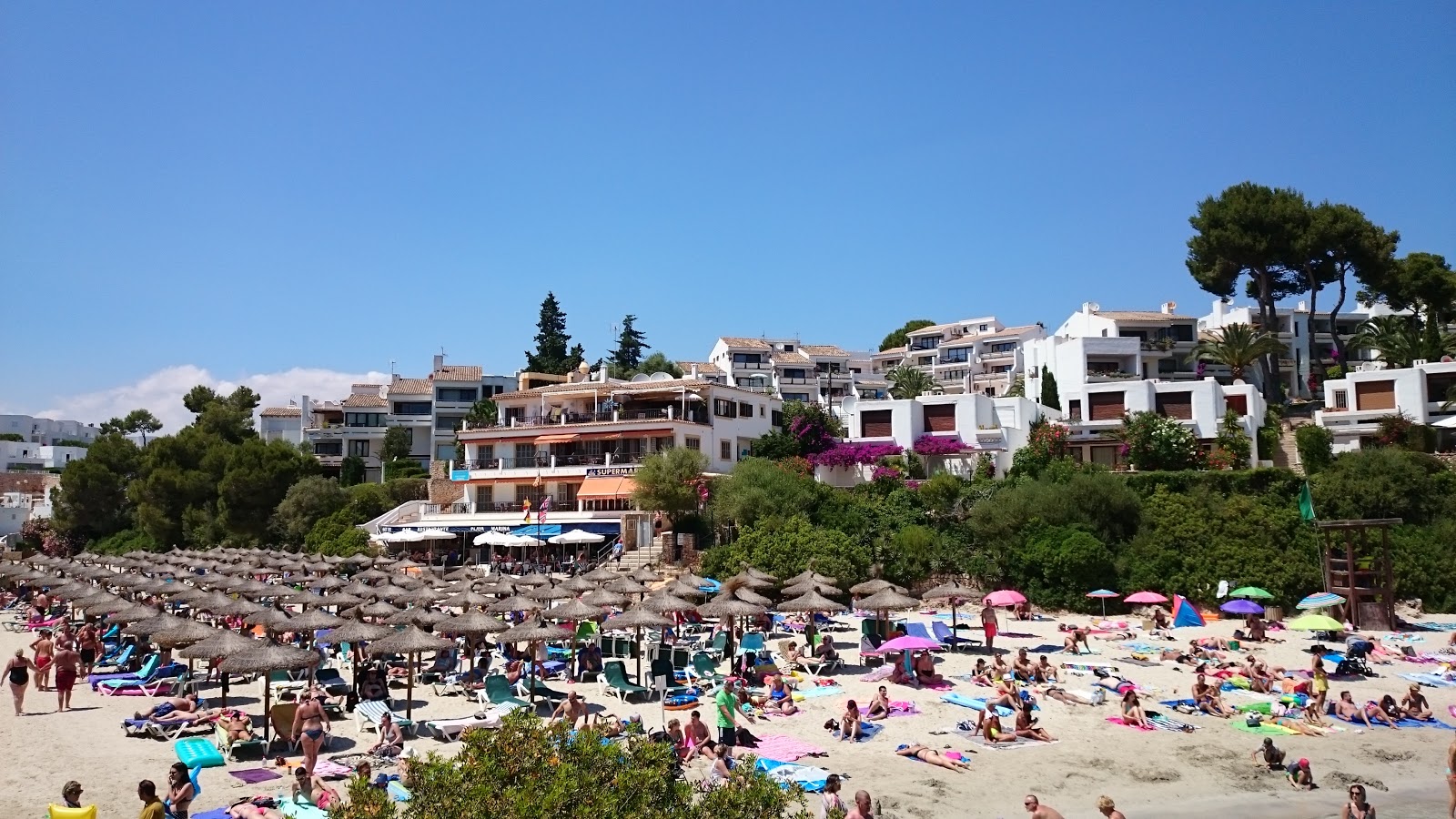 Foto af Playa de Cala Ferrera med høj niveau af renlighed