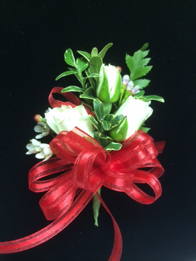 Florist «Showcase Of Flowers», reviews and photos, 215 Villa Rd, Newberg, OR 97132, USA