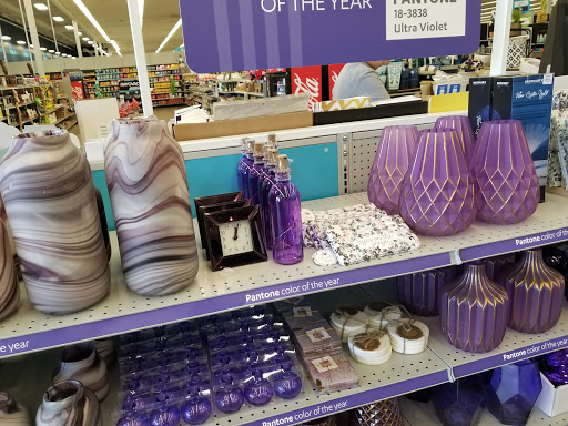 Home Goods Store «At Home», reviews and photos, 10140 N 91st Ave, Peoria, AZ 85345, USA