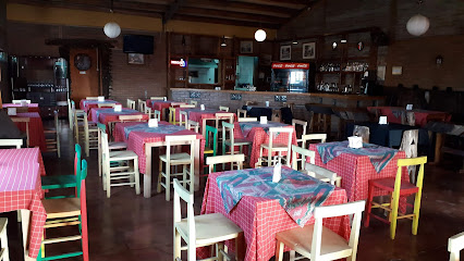 Restaurante NEVADA - Longitudinal Sur Km 186 Local 15, Romeral Curicó, 3340000 Maule, Chile