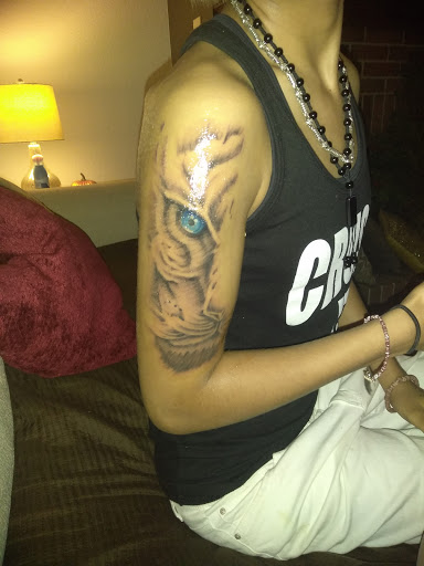 Tattoo Shop «Creative Tattoo», reviews and photos, 2425 W Walnut St, Garland, TX 75042, USA