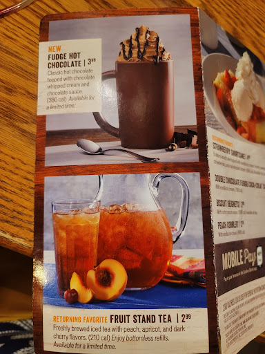 American Restaurant «Cracker Barrel Old Country Store», reviews and photos, 5035 Hinkleville Rd, Paducah, KY 42001, USA