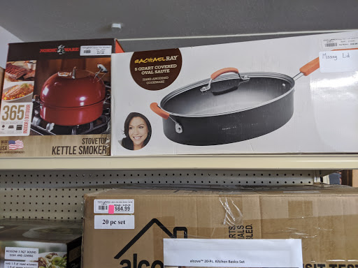 Warehouse store «Crazy Apes Discount Warehouse», reviews and photos, 2109 US-8, St Croix Falls, WI 54024, USA