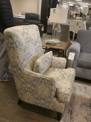 Furniture Store «Ashley HomeStore», reviews and photos, 635 Bay Ave #215, Toms River, NJ 08753, USA