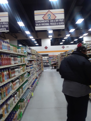 Grocery Store «Atlas Market», reviews and photos, 2645 W Davison, Detroit, MI 48238, USA