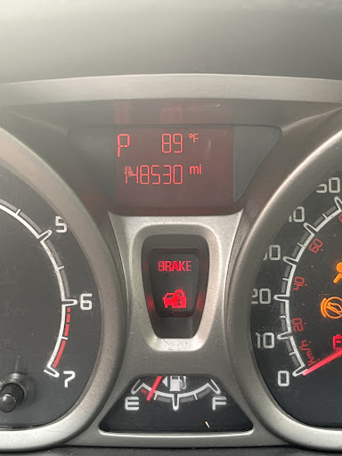 Used Car Dealer «Approved Auto of America», reviews and photos, 2105 Dixie Hwy, Louisville, KY 40210, USA