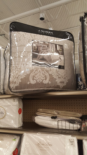 Home Goods Store «Tuesday Morning», reviews and photos, 1695 McFarland Blvd B, Northport, AL 35476, USA