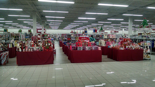 Clothing Store «Burlington Coat Factory», reviews and photos, 515 N Dupont Hwy, Dover, DE 19901, USA