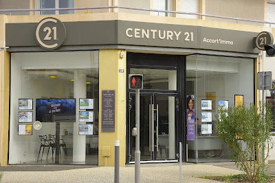 Agence CENTURY 21 Accort'Immo La-Roche-sur-Yon à La Roche-sur-Yon