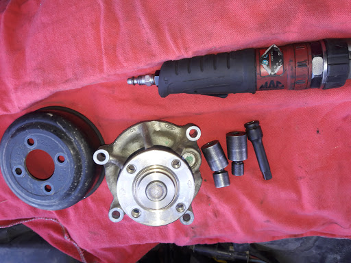 Auto Repair Shop «L & L Auto Repair», reviews and photos, 102 W Ann Arbor Ave, Dallas, TX 75224, USA