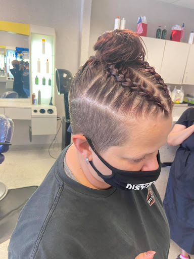 Hair Salon «Supercuts», reviews and photos, 980 J Clyde Morris Blvd #118, Newport News, VA 23601, USA