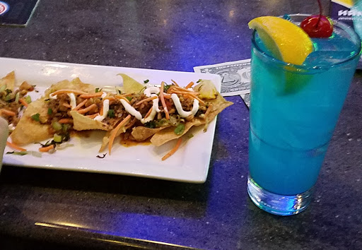 Sports Bar «Dave & Busters», reviews and photos