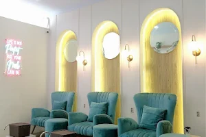 Wax and Beauty House Salon Pandeglang image