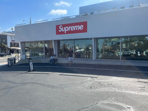 Supreme image
