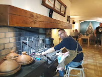 Atmosphère du Restaurant de grillades à la française Le Pied de la Gargouille à Briançon - n°7