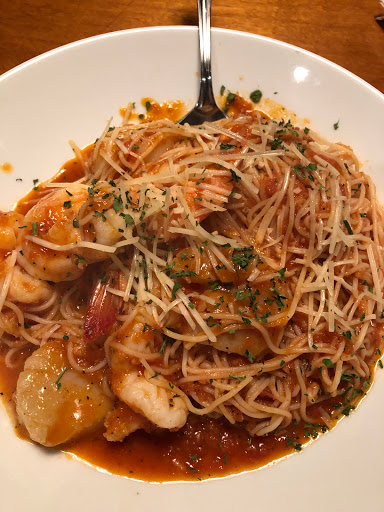 American Restaurant «Club Car», reviews and photos, 13435 University Ave #200, Clive, IA 50325, USA