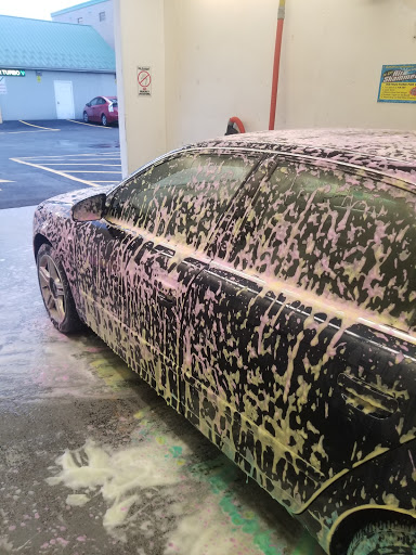Car Wash «Tidal Wave Car Wash - Warminster», reviews and photos, 502 Evergreen Ave, Warminster, PA 18974, USA