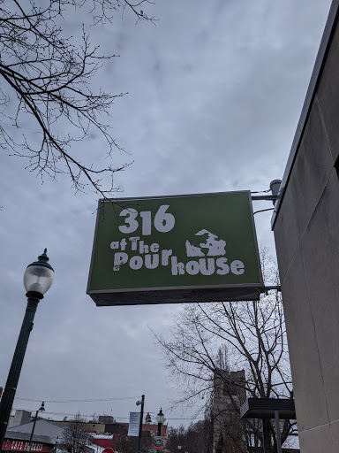 Coffee Shop «The PourHouse Cafe», reviews and photos, 314 E Kirkwood Ave, Bloomington, IN 47408, USA