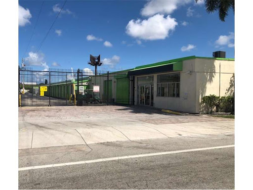 Self-Storage Facility «Storage Post Self Storage Lauderdale Manors», reviews and photos, 2290 NW 19th St, Fort Lauderdale, FL 33311, USA