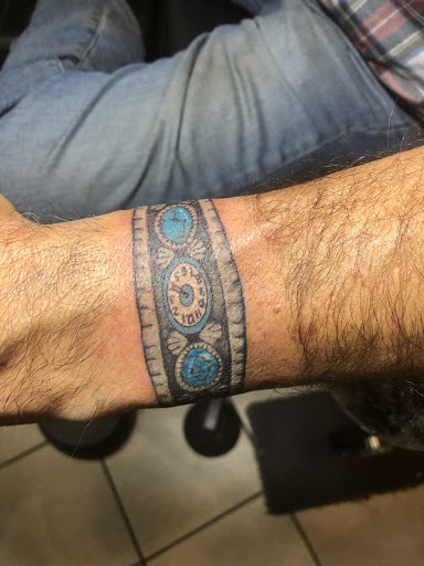 Tattoo Shop «Envy Skin Gallery», reviews and photos, 1528 Bethel Rd, Columbus, OH 43220, USA