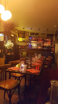Atmosphère du Restaurant français De l'autre côté à Paris - n°10