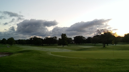 Golf Course «Lincoln Oaks Golf Course», reviews and photos, 395 E Richton Rd, Crete, IL 60417, USA
