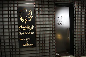 White N Bright Spa & Salon image