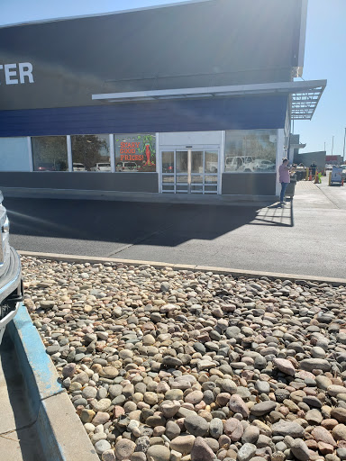 Thrift Store «Discover Goodwill Pueblo Retail Center», reviews and photos