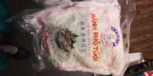 Asian Grocery Store «Hoa Viet Market», reviews and photos, 21001 Sherman Way, Canoga Park, CA 91303, USA