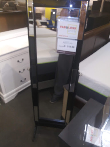 Furniture Store «Art Van Furniture - Muskegon», reviews and photos, 630 Seminole Rd, Muskegon, MI 49441, USA