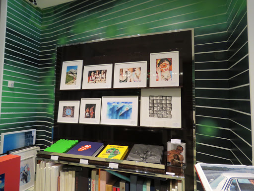 Book Store «TASCHEN Store Miami», reviews and photos, 1111 Lincoln Rd, Miami Beach, FL 33139, USA