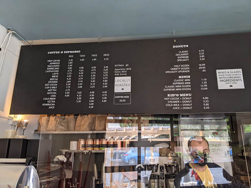 Donut Shop «Mighty-O Donuts Greenlake», reviews and photos, 2110 N 55th St, Seattle, WA 98103, USA