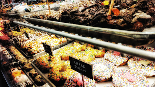 Donut Shop «Hurts Donut Company», reviews and photos, 746 Asp Ave, Norman, OK 73069, USA