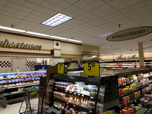 Grocery Store «Kroger», reviews and photos, 19855 Twelve Mile Rd, Southfield, MI 48076, USA