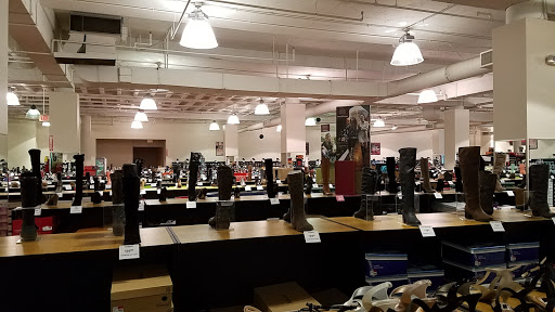 Shoe Store «Off Broadway Shoe Warehouse», reviews and photos, 6302 Seven Corners Center, Falls Church, VA 22044, USA