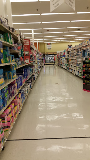 Grocery Store «Winn-Dixie», reviews and photos, 7024 Beracasa Way, Boca Raton, FL 33433, USA